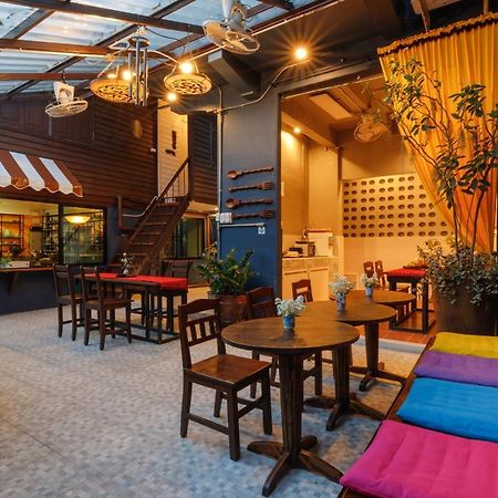 Hostel Ilili House Chiang Mai Exterior foto
