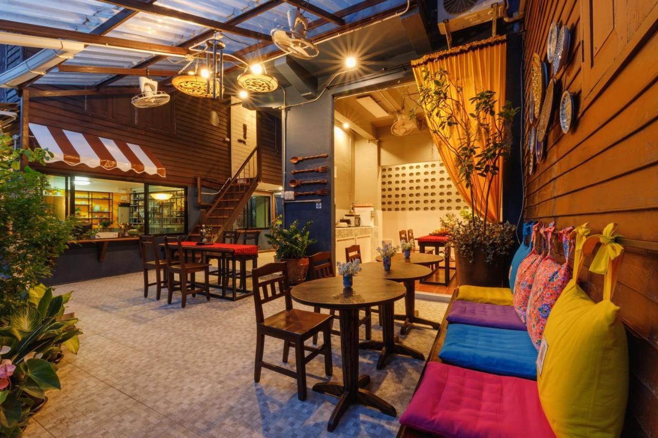 Hostel Ilili House Chiang Mai Exterior foto