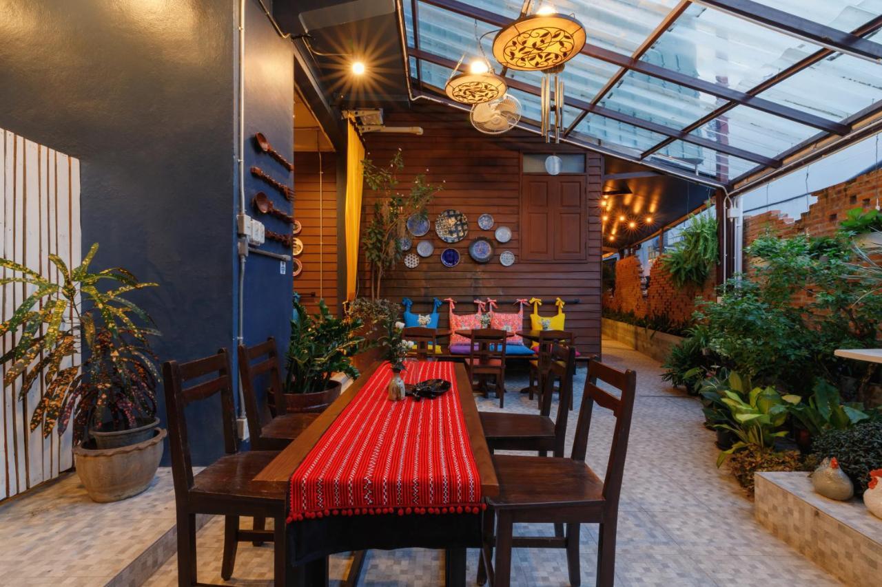 Hostel Ilili House Chiang Mai Exterior foto